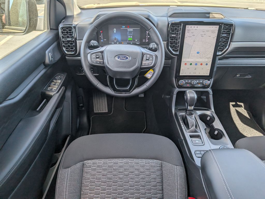 View vehicle photo 7