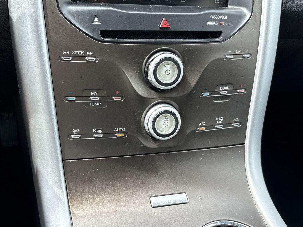 2013 Ford Edge SEL photo