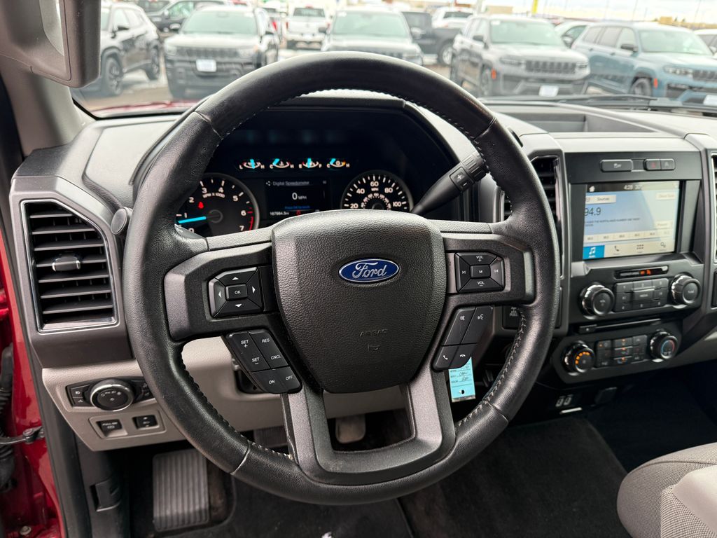 Used 2018 Red Ford XLT image 44