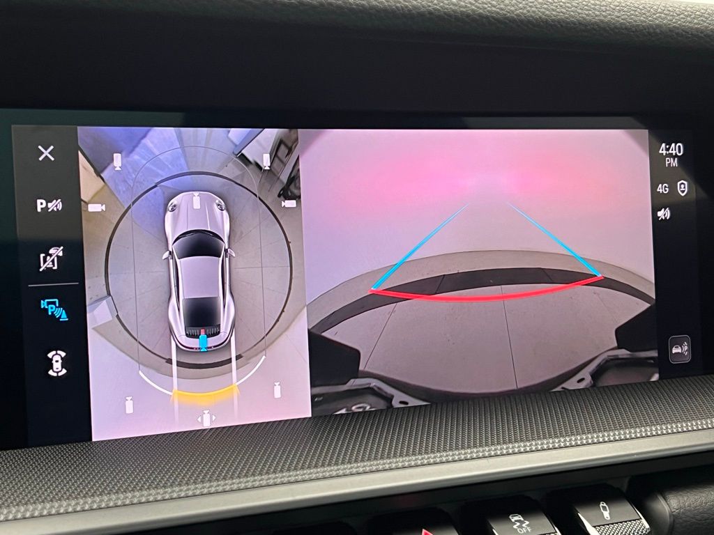 Thumbnail: 2025 Porsche 911 - 16