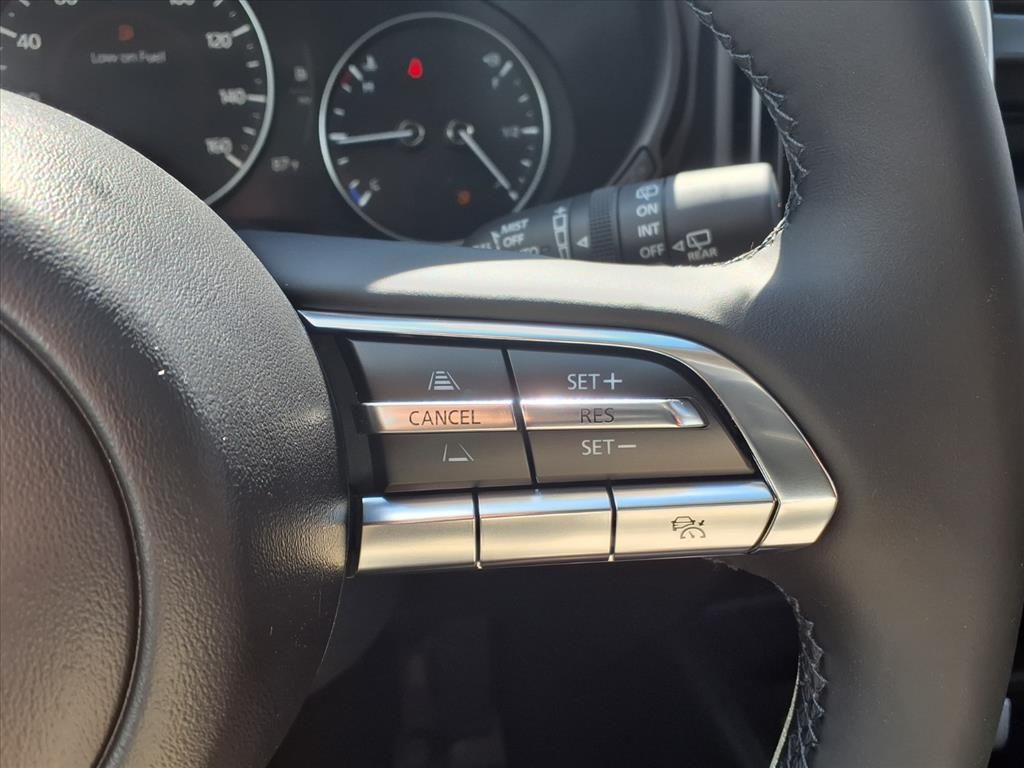 2025 Mazda CX-50 Hybrid Premium - 11