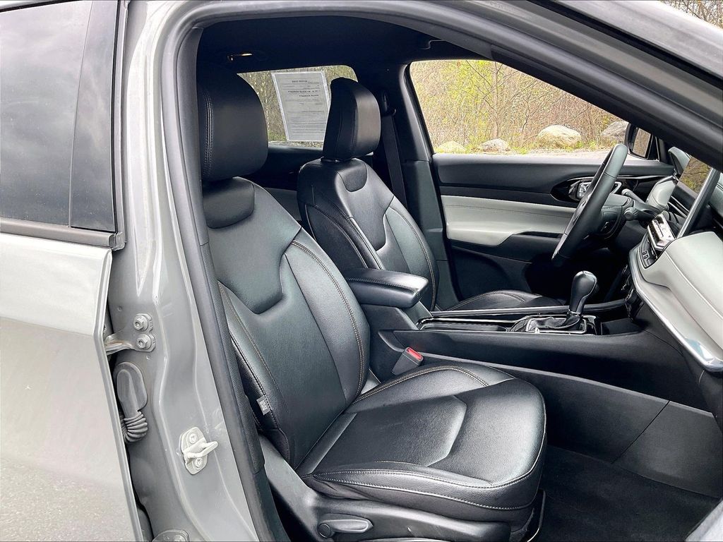 2024 Jeep Compass — photo 10