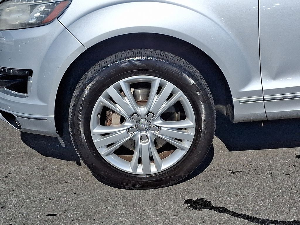 Thumbnail: 2011 Audi Q7 - 8