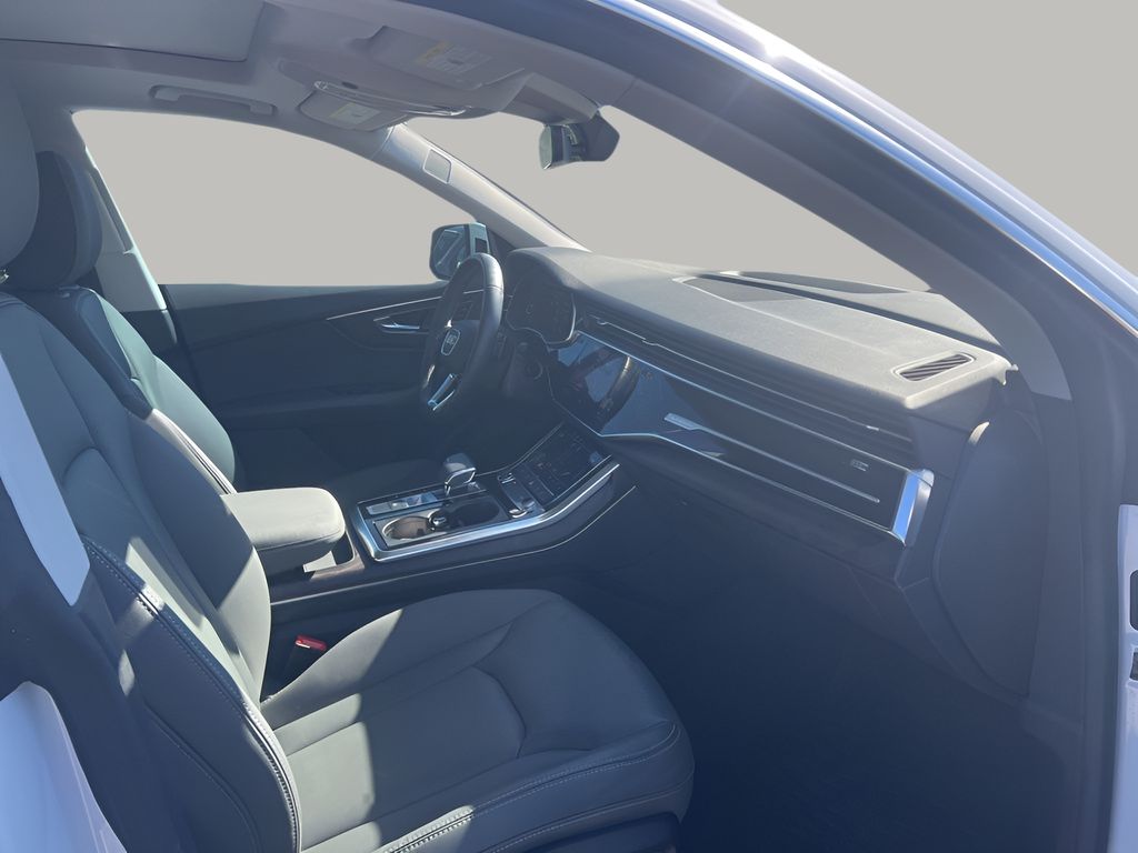 Used Car 2021 Audi Q8  For Sale Under $50,000 In Austin, Texas