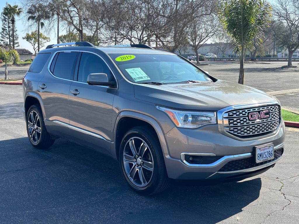 Thumbnail: 2019 GMC Acadia - 3