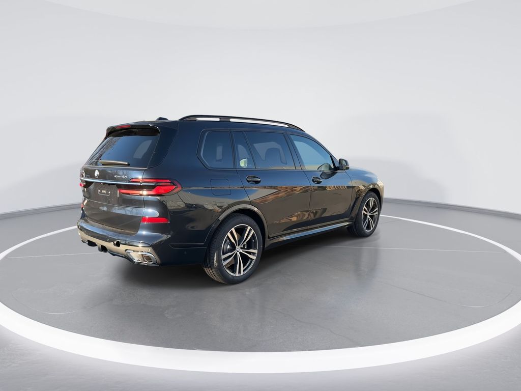 2025 BMW X7 xDrive40i 8