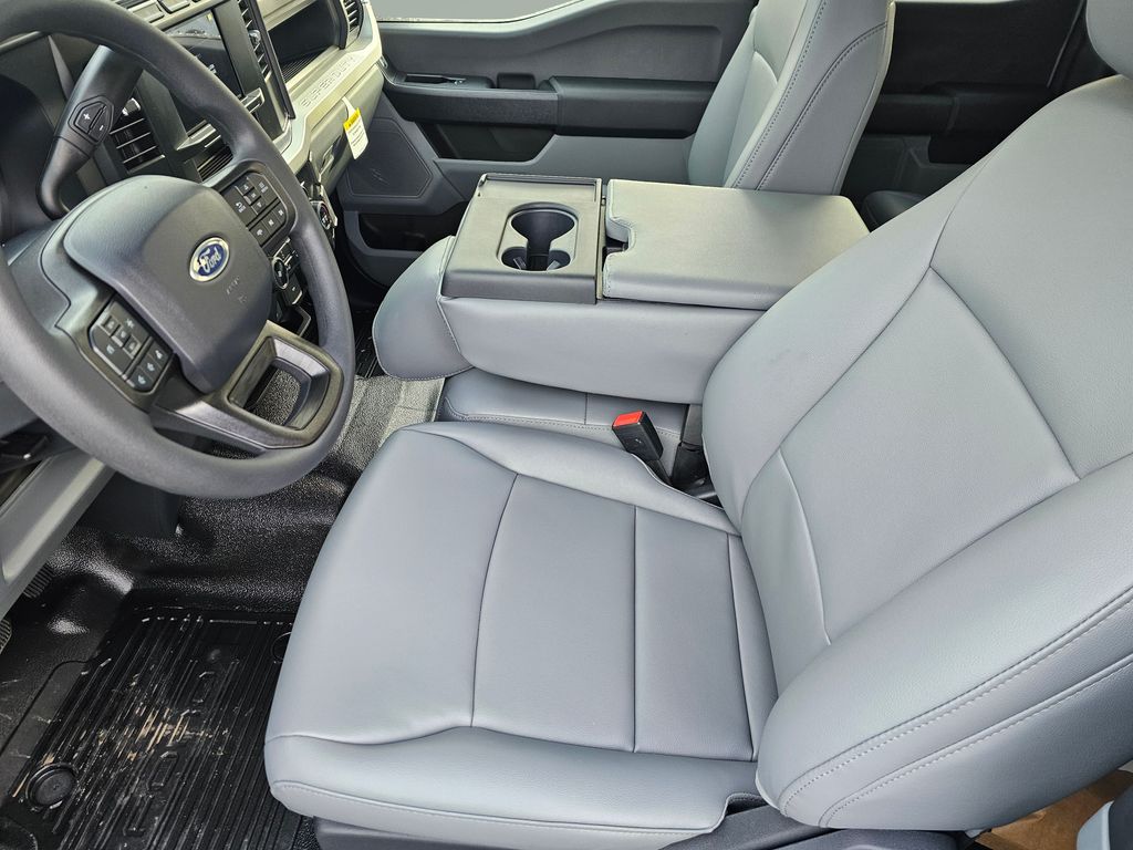 New 2024 White Ford XL image 19