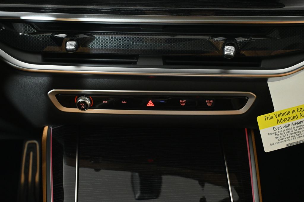 Thumbnail: 2026 BMW X5 - 23