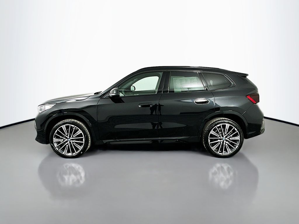Thumbnail: 2026 BMW X1 - 8