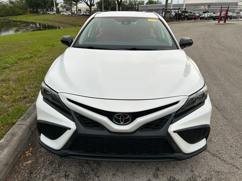 Thumbnail: 2022 Toyota Camry - 9