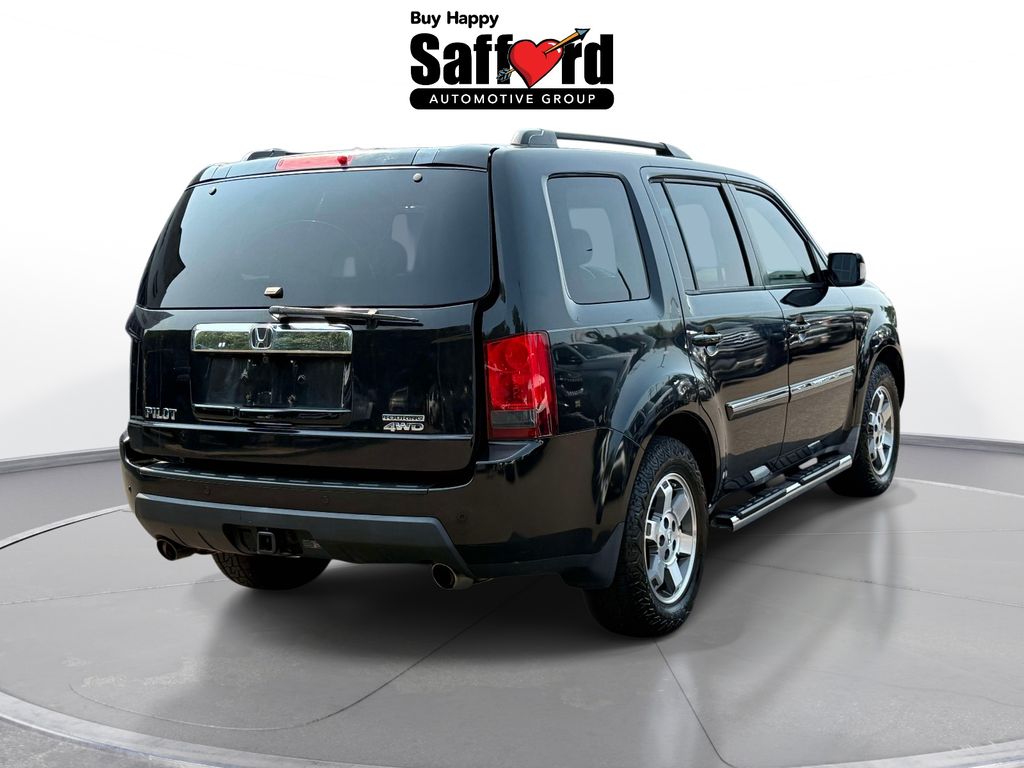 Used 2011 Black Honda Touring image 9