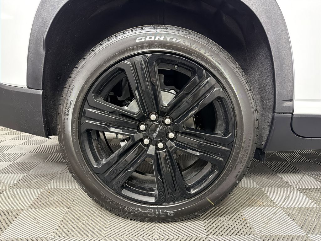 new 2026 GMC Acadia car, priced at $51,625