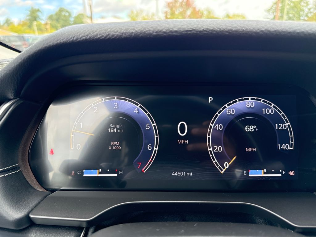 used 2022 Jeep Grand Cherokee car, priced at $25,780