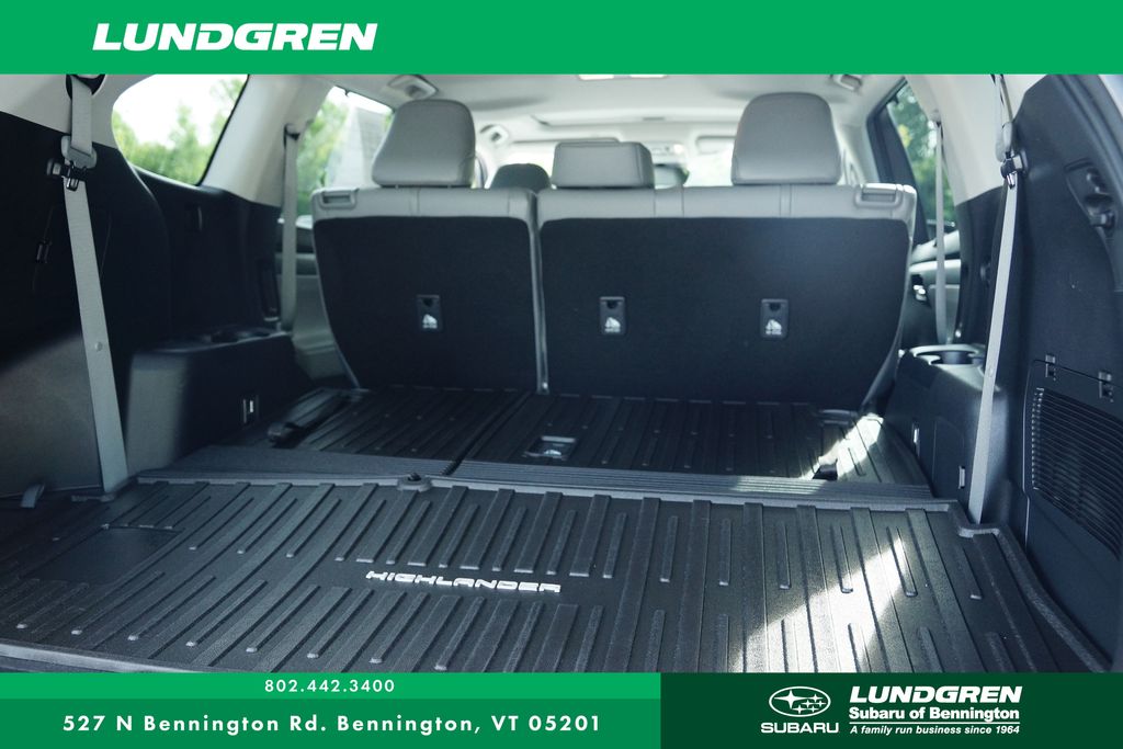 Used 2021 Toyota Highlander SUV