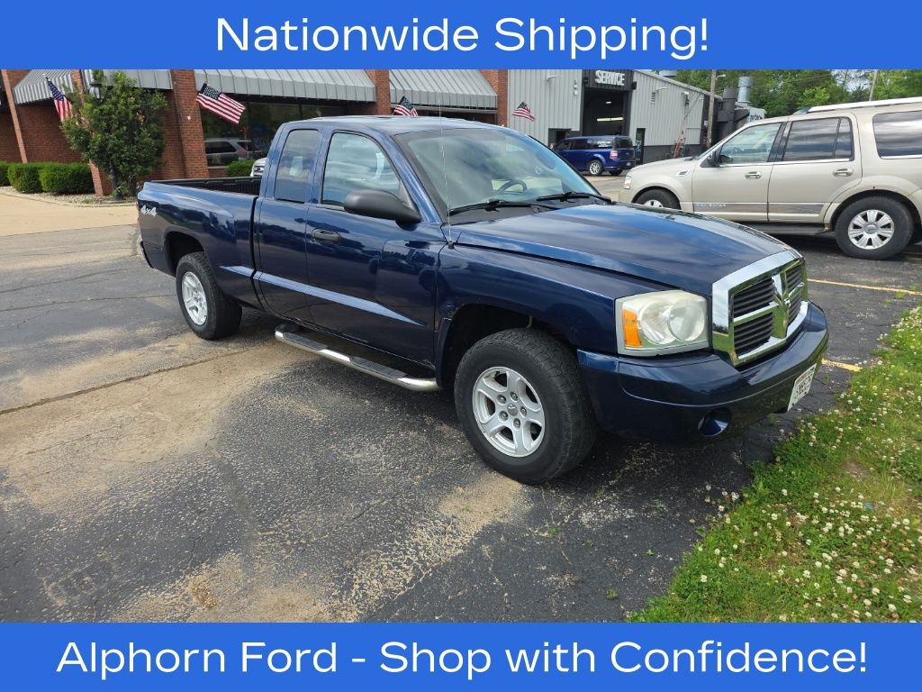 Patriot Blue Pearl 2006 Dodge Dakota Pickup Truck Four-Wheel Drive 4-Speed Automatic