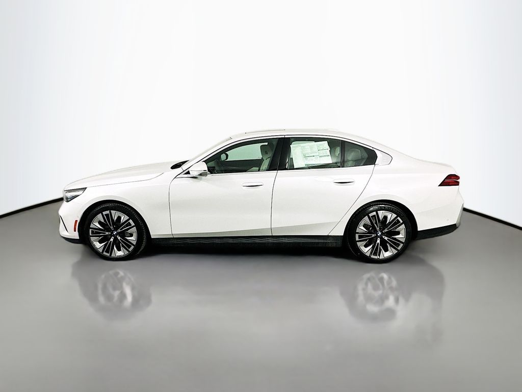 2025 BMW i5 eDrive40 8