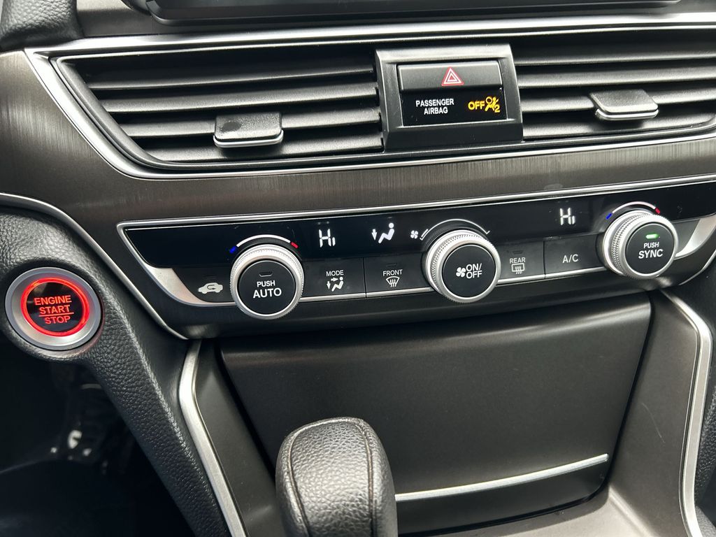 Thumbnail: 2019 Honda Accord - 18