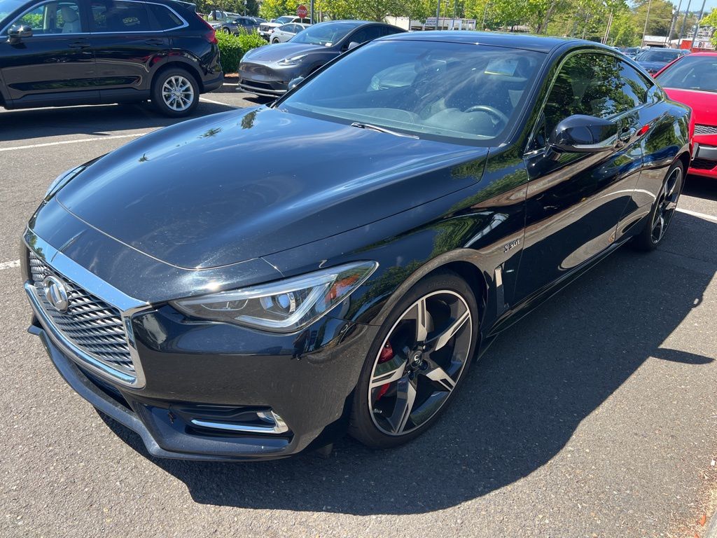2018 INFINITI Q60 Red Sport 400