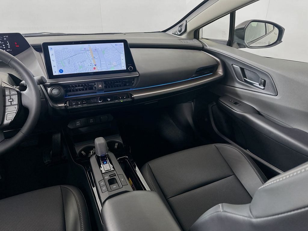 Thumbnail: 2025 Toyota Prius - 23