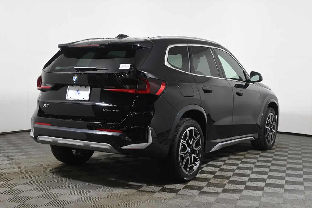 Thumbnail: 2026 BMW X1 - 7