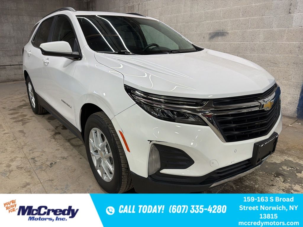 Summit White 2023 Chevrolet Equinox SUV / Crossover Four-Wheel Drive 6-Speed Automatic Overdrive