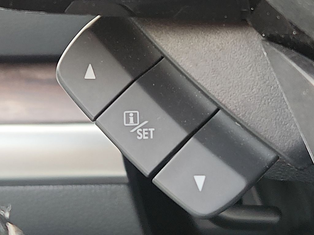 Thumbnail: 2018 Subaru Outback - 25