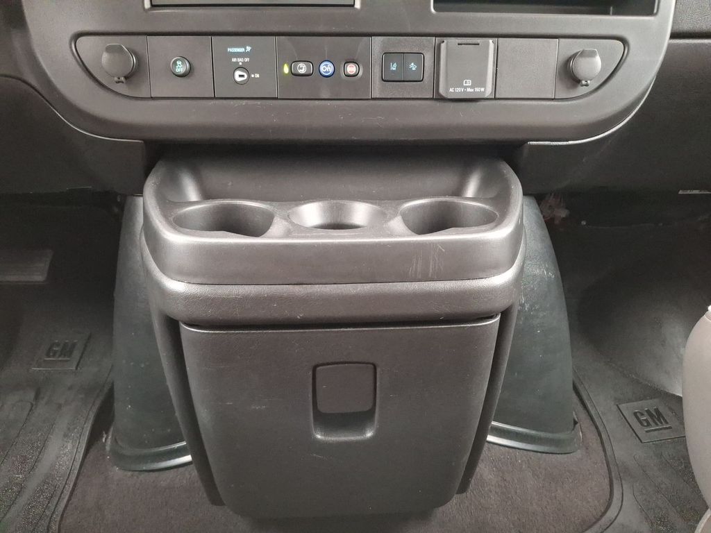 Used 2025 Chevrolet Express 3500 Van