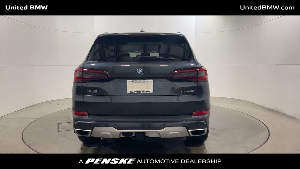 Thumbnail: 2021 BMW X5 - 7