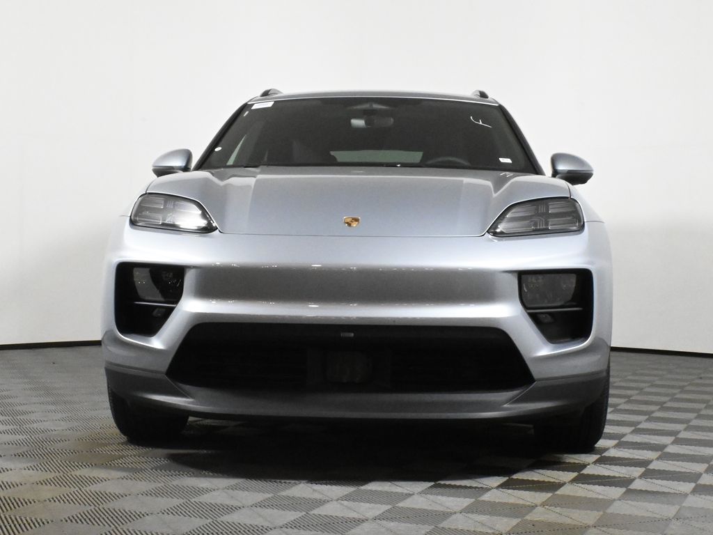 Thumbnail: 2025 Porsche Macan - 10