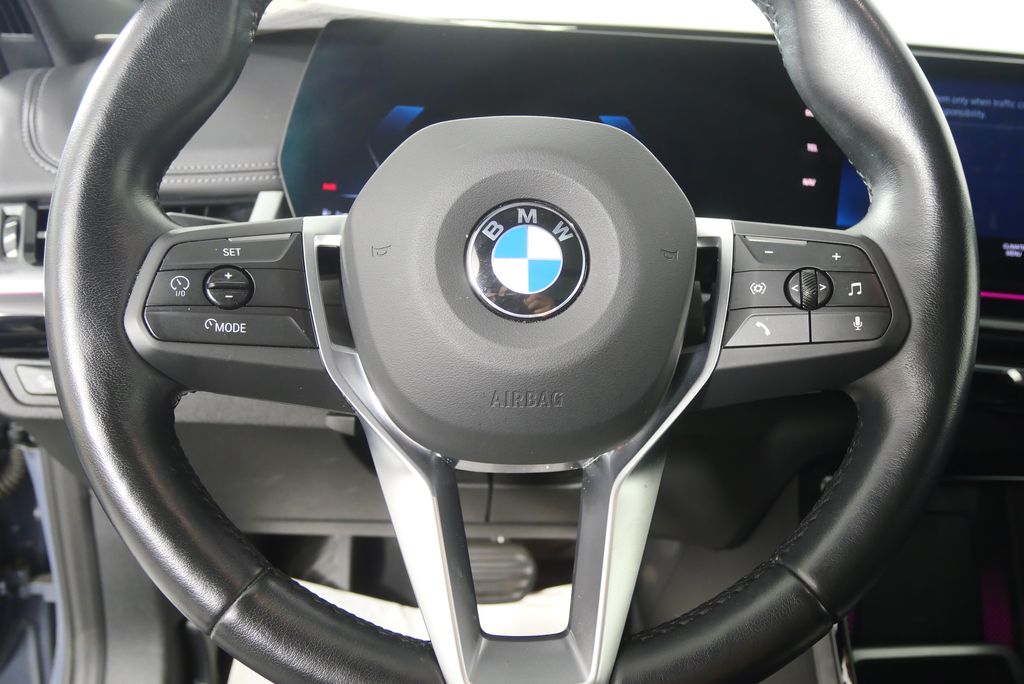 Thumbnail: 2023 BMW X1 - 18