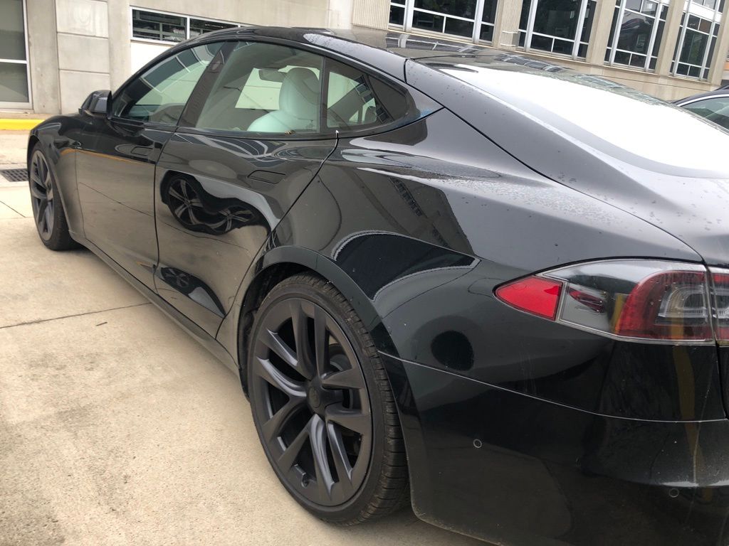 Thumbnail: 2022 Tesla Model S - 5