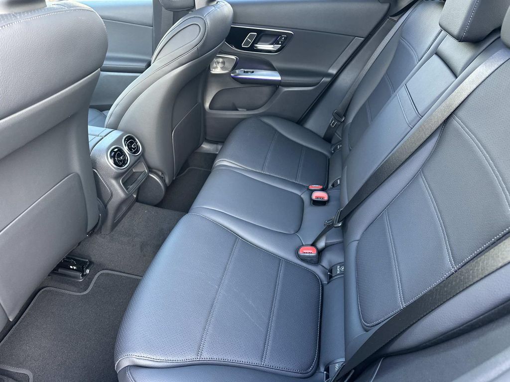 Thumbnail: 2026 Mercedes-Benz GLC - 21