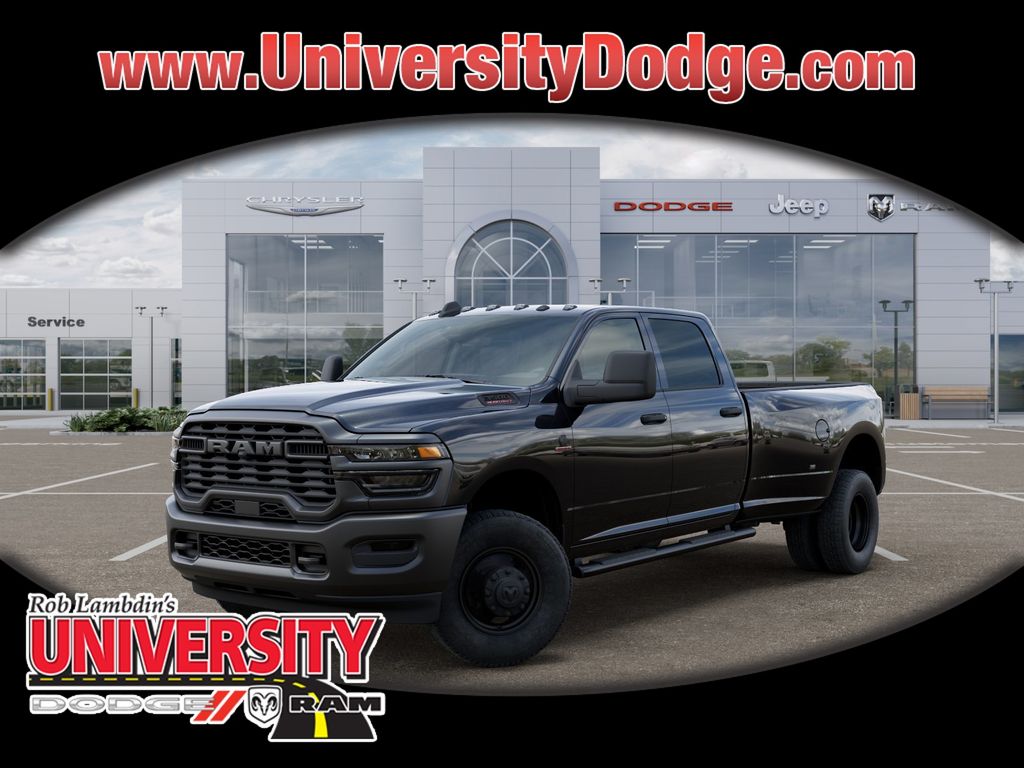 Diamond Black Crystal Pearlcoat 2026 RAM 3500 Pickup Truck Four-Wheel Drive 8-Speed Automatic