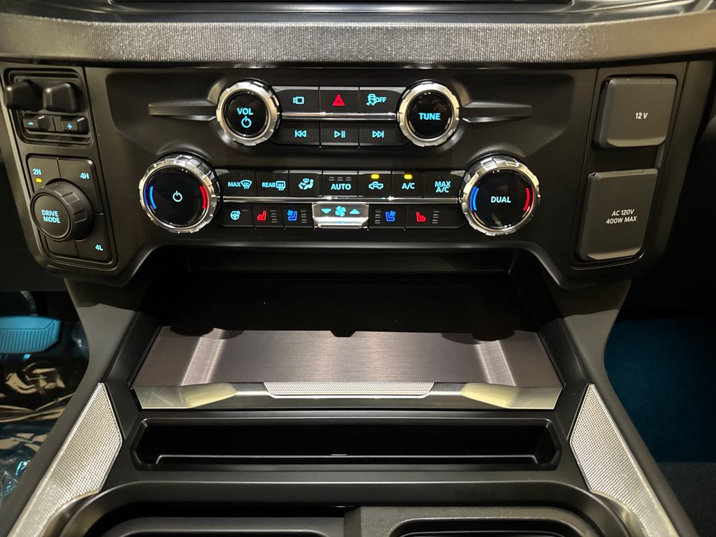 New 2026 White Ford Platinum image 36