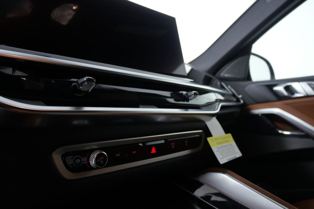 Thumbnail: 2026 BMW X6 - 20