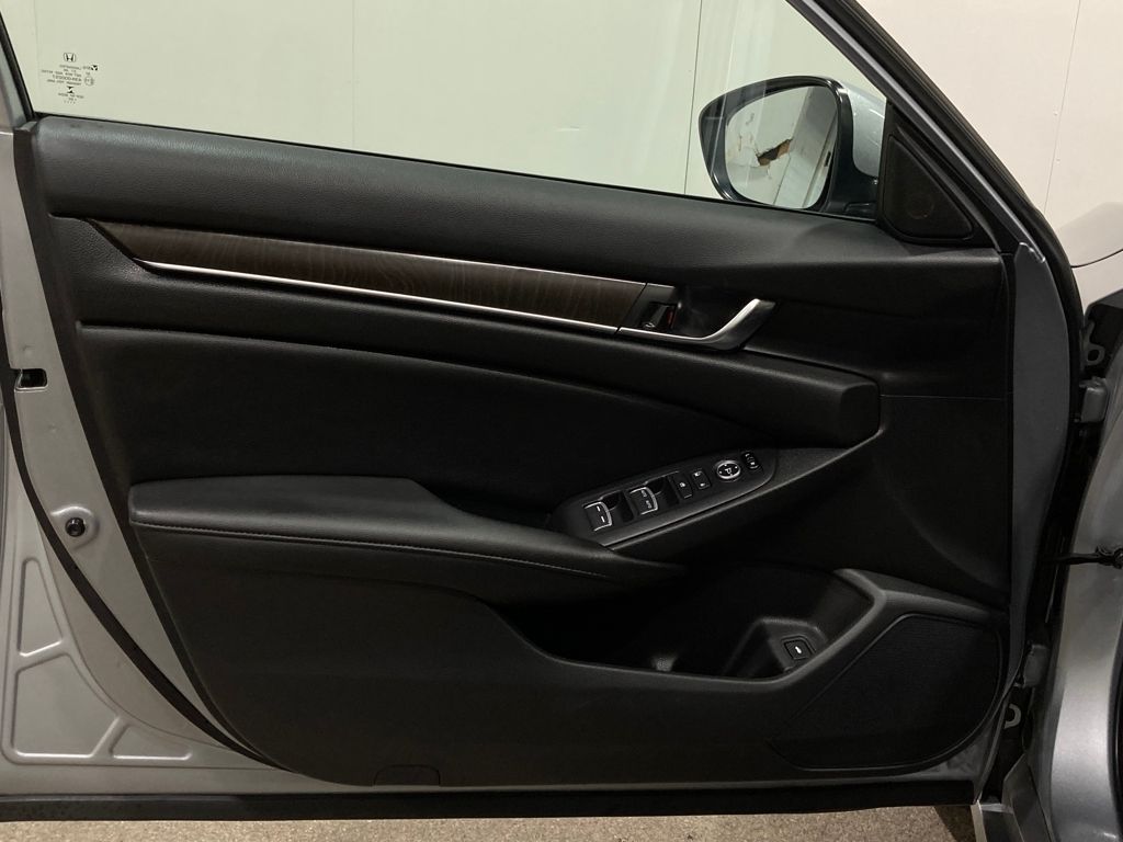 2020 Honda Accord Hybrid EX