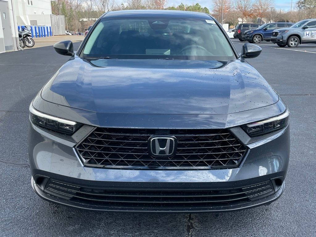 2025 Honda Accord LX 8