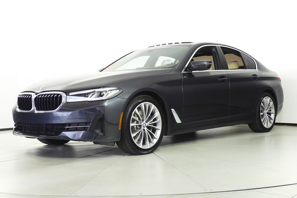 Thumbnail: 2023 BMW 5 Series - 2