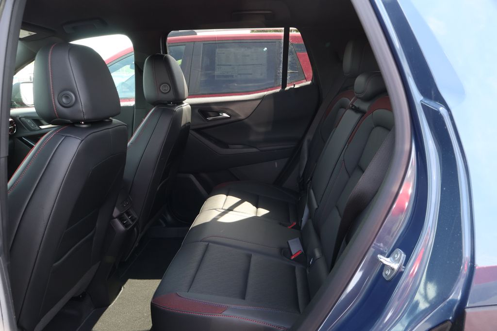 2025 Chevrolet Equinox RS 32