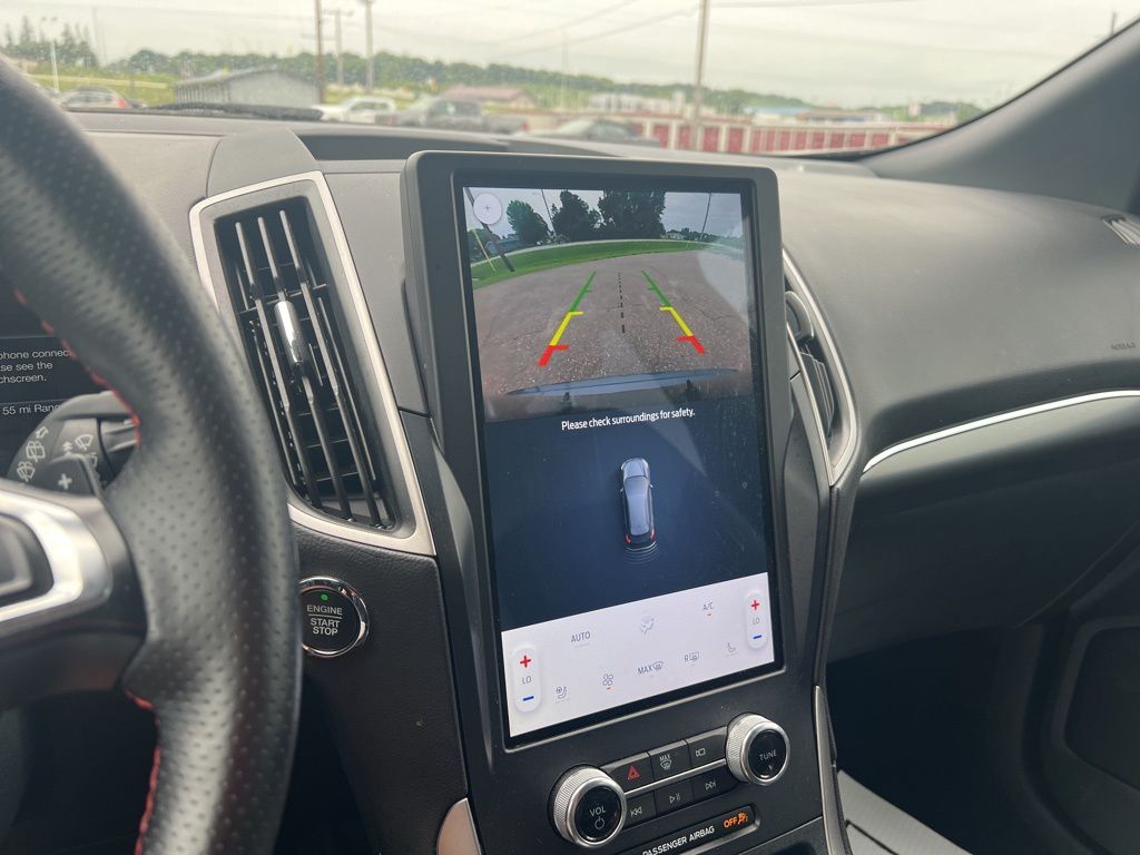 2022 Ford Edge