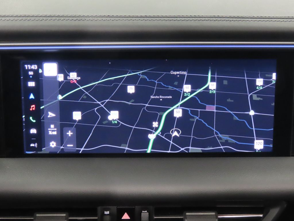 Thumbnail: 2024 Porsche Macan - 27