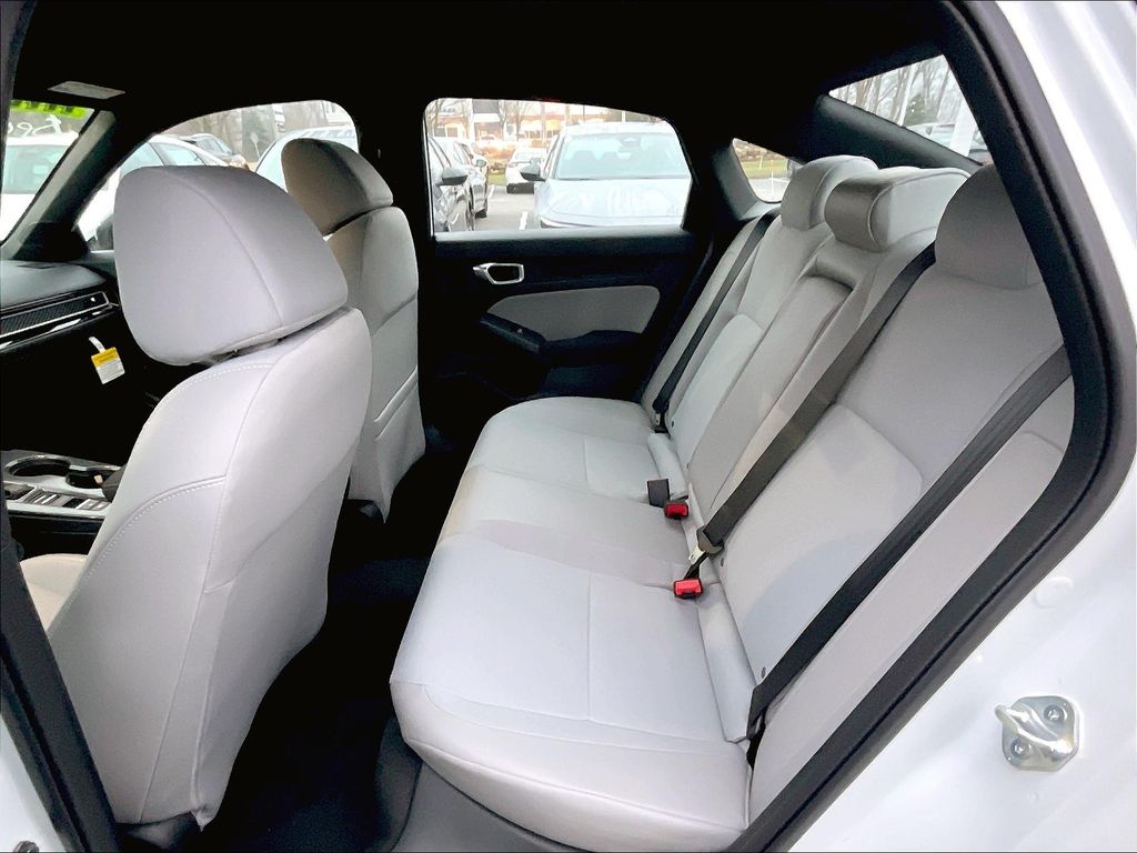 2025 Honda Civic Hybrid — photo 15