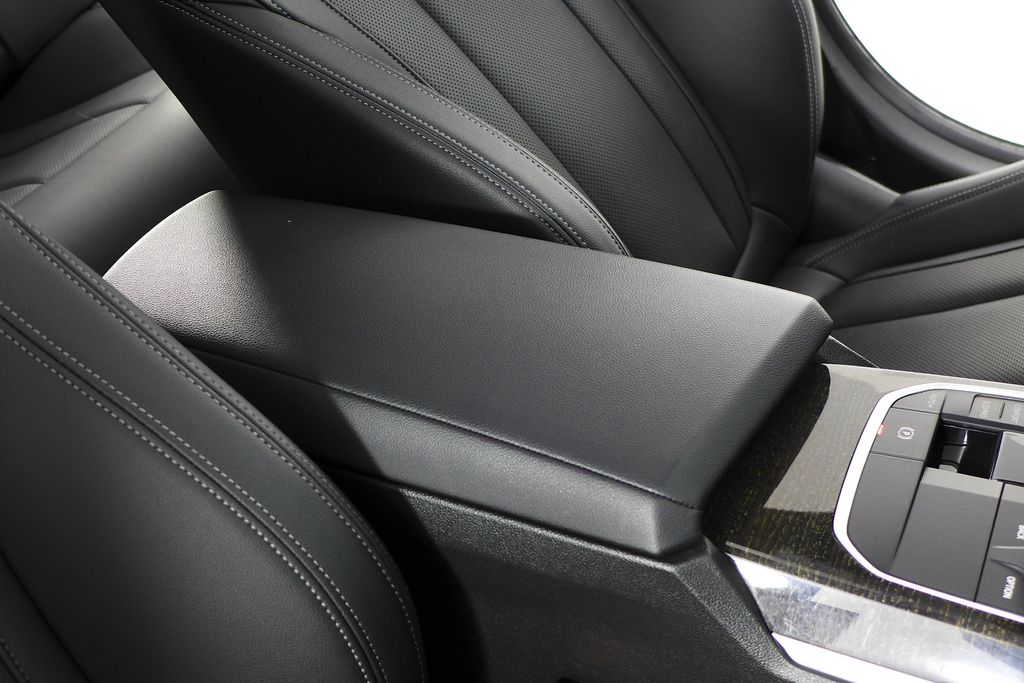 2022 BMW 3 Series 330i 16