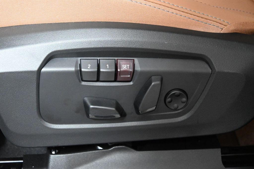 Thumbnail: 2025 MINI Cooper Countryman - 21