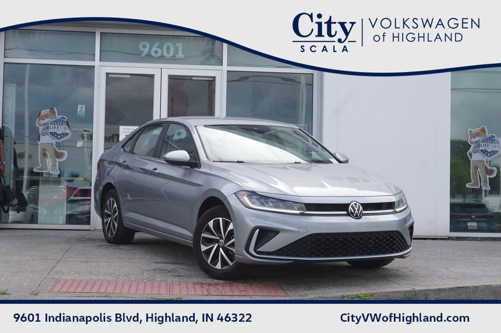Pyrite Silver Metallic 2025 Volkswagen Jetta Sedan Front-Wheel Drive 8-Speed Automatic