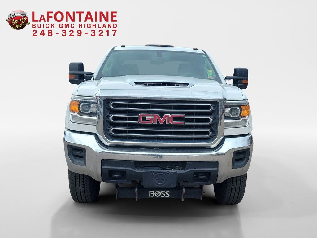 2019 GMC Sierra 2500HD Base 2