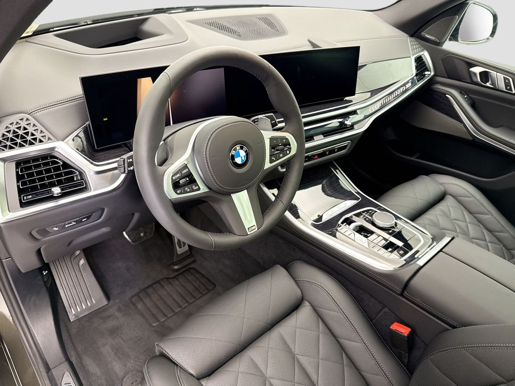 Thumbnail: 2026 BMW X5 - 10