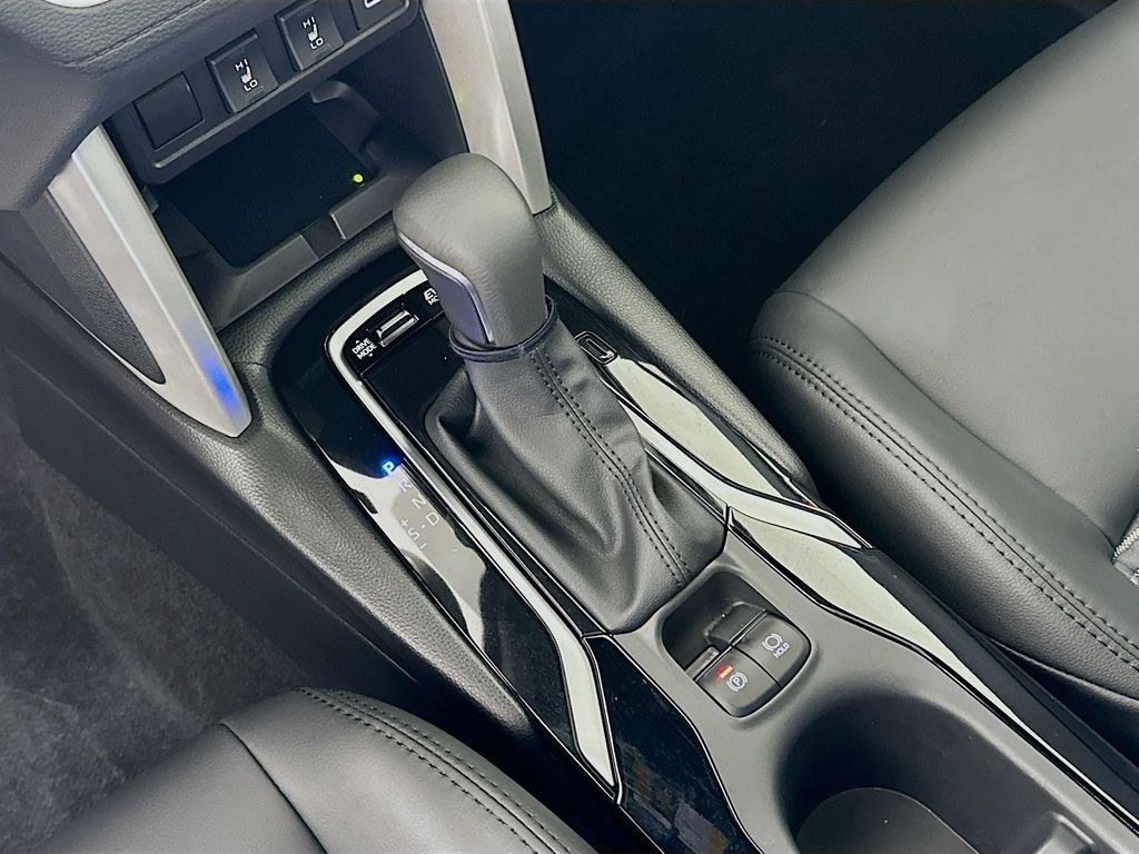 Thumbnail: 2025 Toyota Corolla Cross - 16