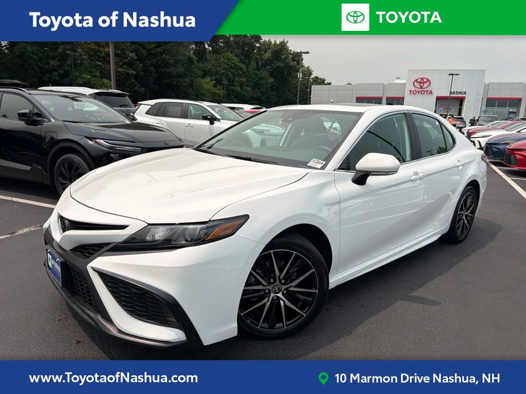 Ice Cap 2024 Toyota Camry Sedan All-Wheel Drive 8-Speed Automatic
