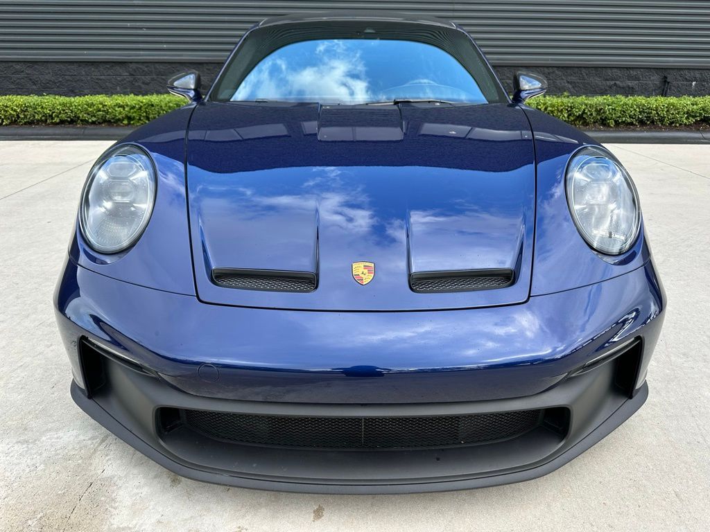 Thumbnail: 2022 Porsche 911 - 8
